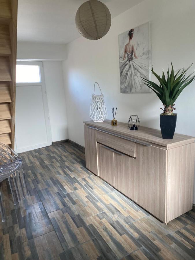 Appartement Contemporain Dange-Saint-Romain 외부 사진